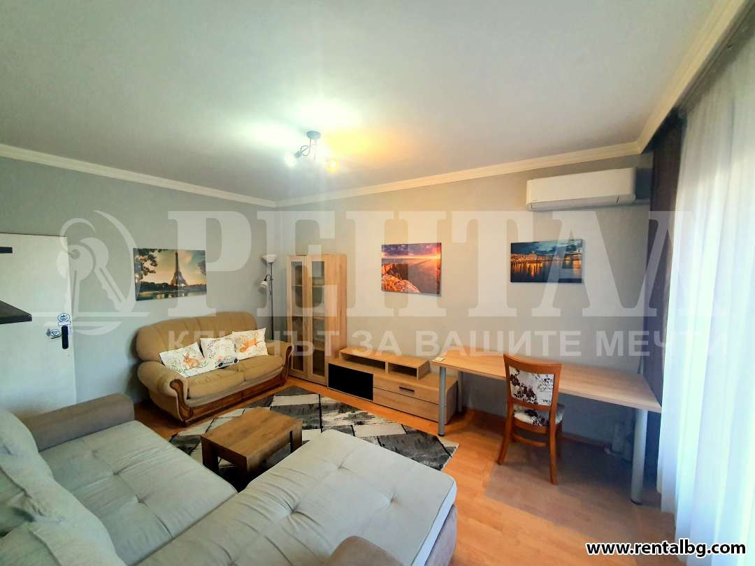 Просторен апартамент в Тракия 1 5